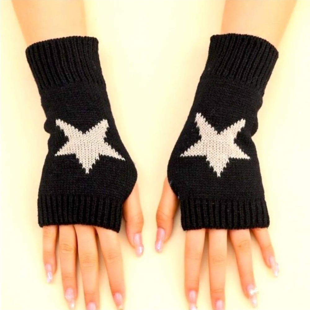 Black Fingerless Knit Gloves with White Star